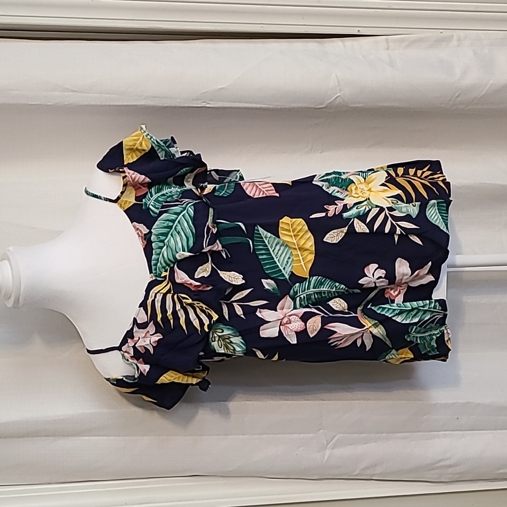 NWT Old Navy Could Shoulder Short Sleeve Top Size S